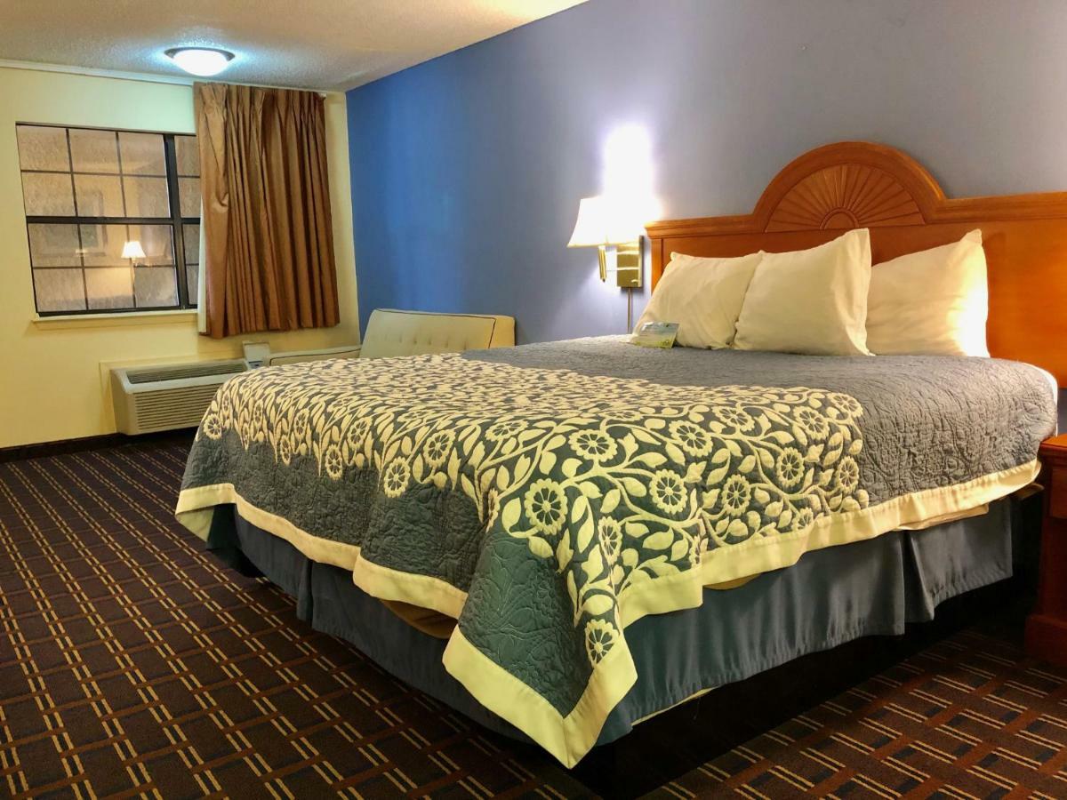 Days Inn By Wyndham Downtown-Nashville West Trinity Lane Chambre photo